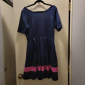 Forever 21 L Navy Dress